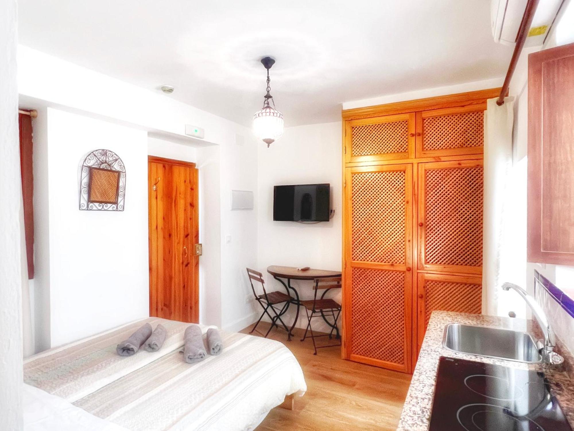 El Beaterio Apartments Tarifa Eksteriør bilde